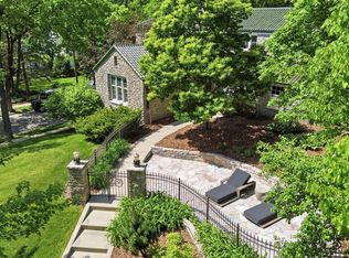 412 W Minnehaha Pkwy, Minneapolis, MN 55419
