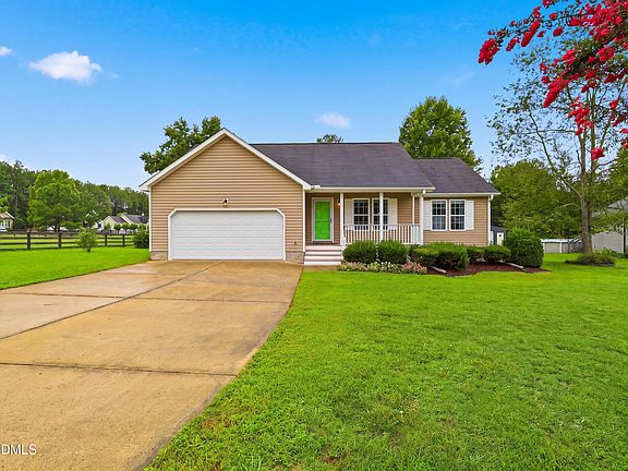 2nd image of 35 Hadleigh Way