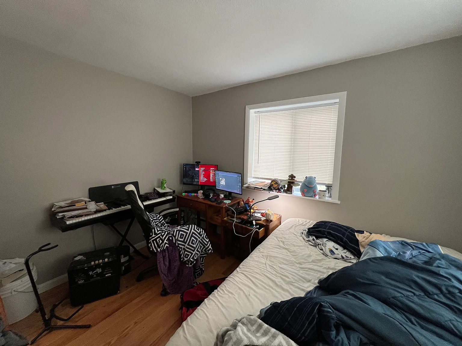 2 bed, 999 sqft, $3,000 — Photo 2