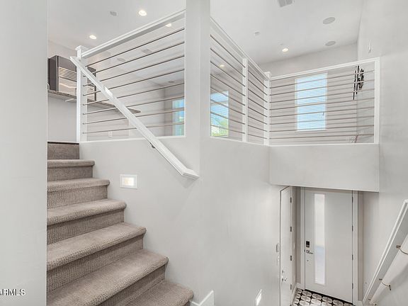 5th image of 1717 E MORTEN Avenue #41