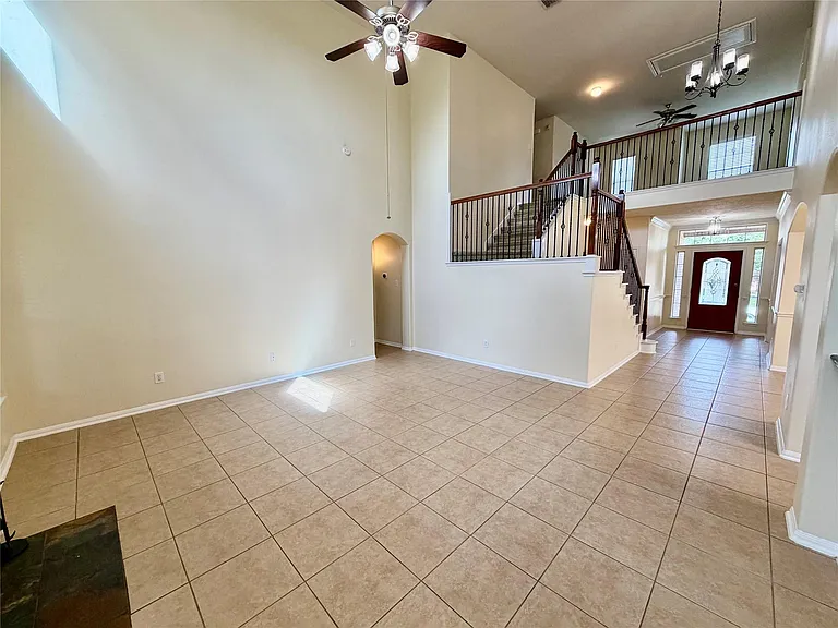 25206 Auburn Terrace Dr — Photo 11