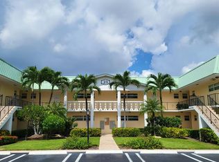 23 Colonial Club Dr APT 200, Boynton Beach, FL 33435