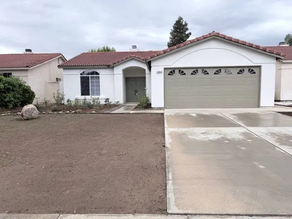 10616 Petalo Dr, Bakersfield, CA 93311
