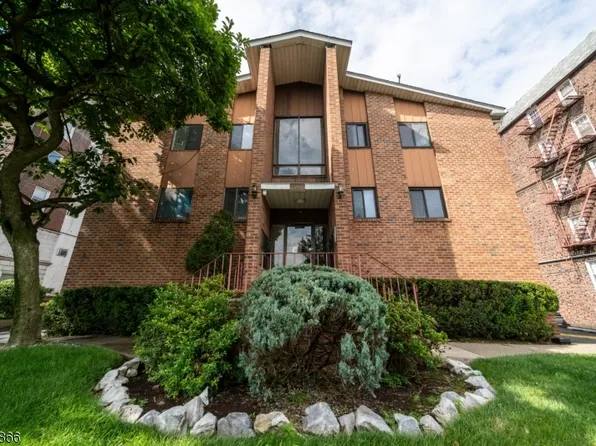 159 Franklin Street #10, Bloomfield Twp., NJ 07003
