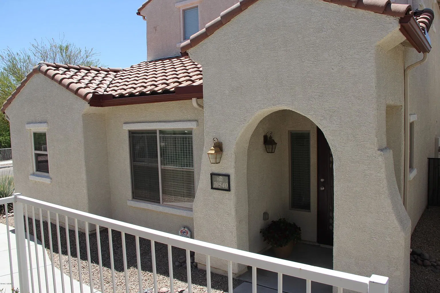 4 bed, 2.5 bath, 1769 sqft, $1,795 — Photo 3