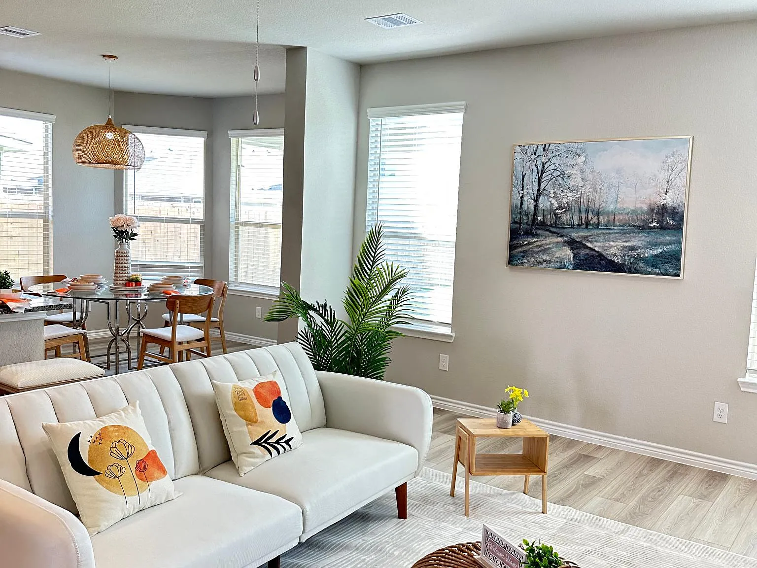1116 Patriot Dr — Photo 4