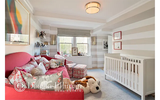 Sold by Douglas Elliman | media 18
