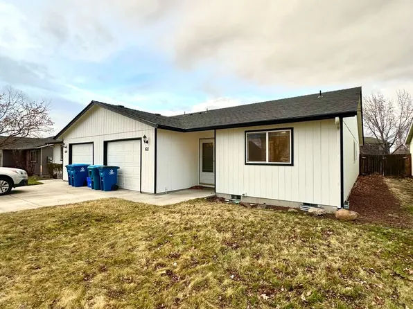 611 NE Larch Ave, Redmond, OR 97756