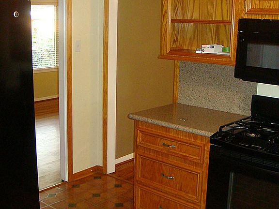2nd image of 2223 Wakefield Dr