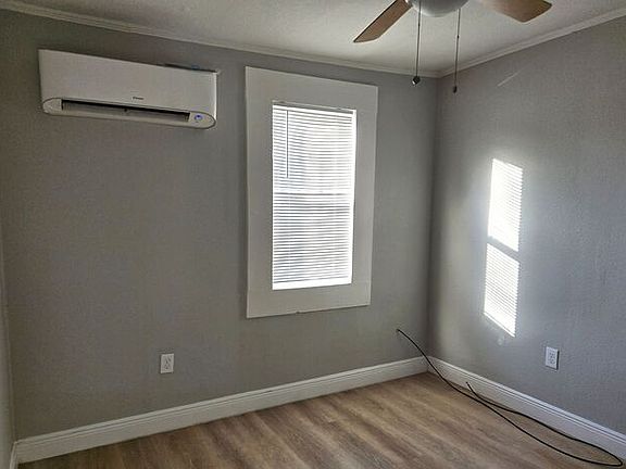 2nd image of 11 W Eagle Ave APT 1