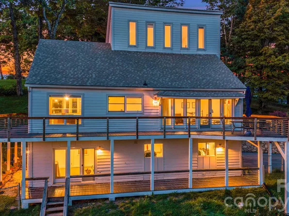 129 Finney Ln, Mars Hill, NC 28754
