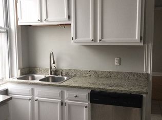 2939-41 W Belmont Ave APT 3F, Chicago, IL 60618