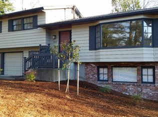 6862 SW Raleighwood Ln, Portland, OR 97225