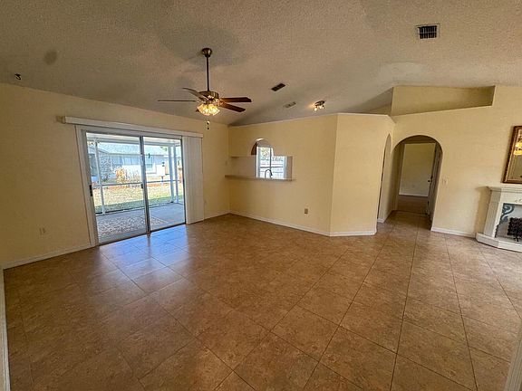 2nd image of 2034 Blue Ridge Avenue