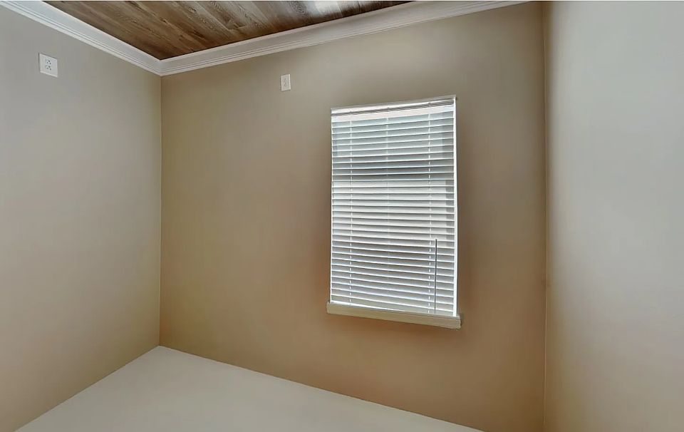 1st image of 11023 Sand Pine Ln