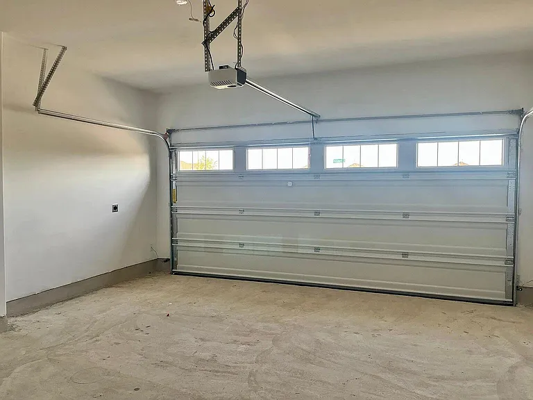 100 Milliner Loop — Photo 17