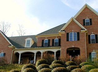 3201 Queens Grant Dr, Midlothian, VA 23113