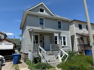 482 Caroline St, Windsor, ON N9A6A6