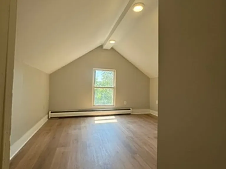 12 Harwinton Ave — Photo 4