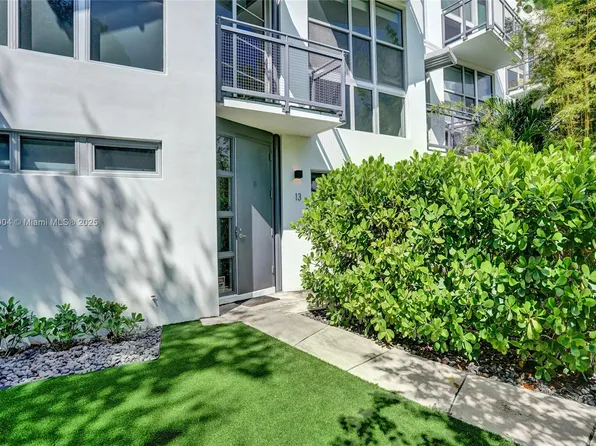 716 SE 12th St APT 13, Fort Lauderdale, FL 33316