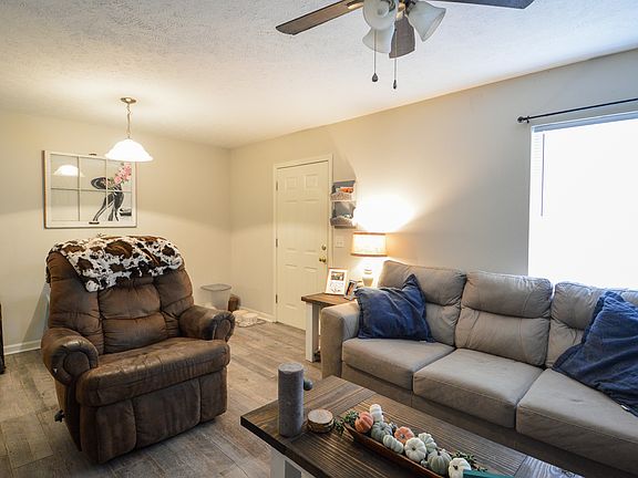 2nd image of 110 Hartness St #G