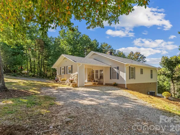 3240 Holly Rd, Connelly Springs, NC 28612