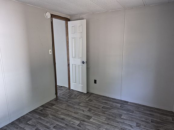 4th image of 66 Circle Dr