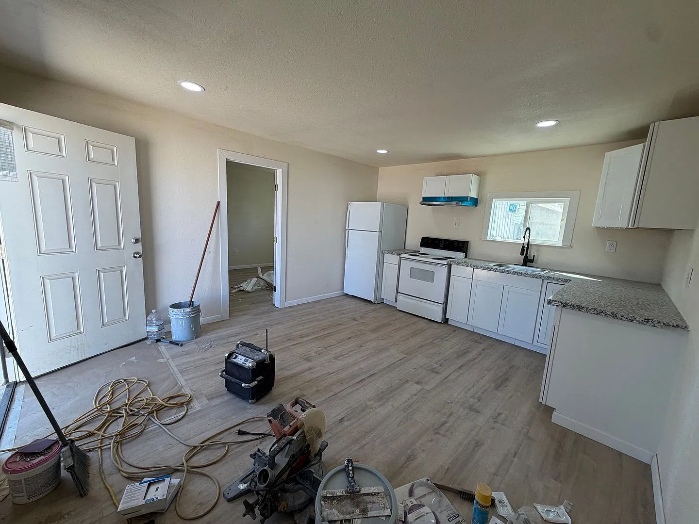 5992 Juanche Ave — Photo 4