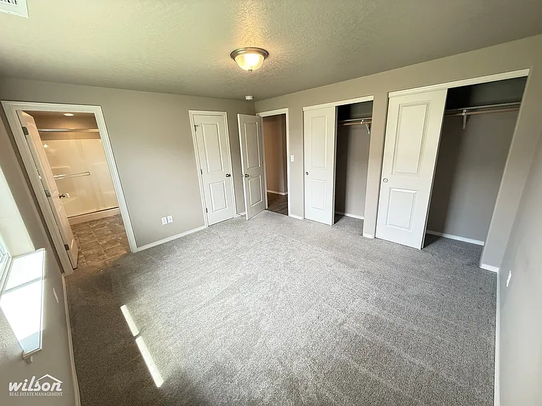 6114 Crown Crest Ave — Photo 12