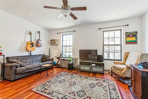 Sold by Ben Bay Realty Co. of Bay Ridge | media 10