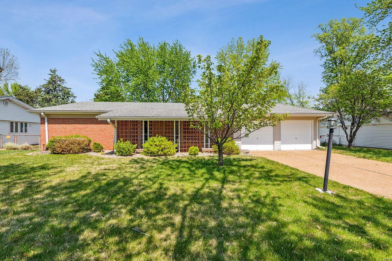 5161 Towne South Rd photo 1