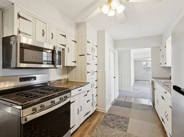 10609 Seagoville Rd, Dallas, TX 75217