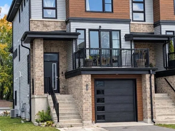 135 Superior Dr, Loyalist, ON K7N 0E5