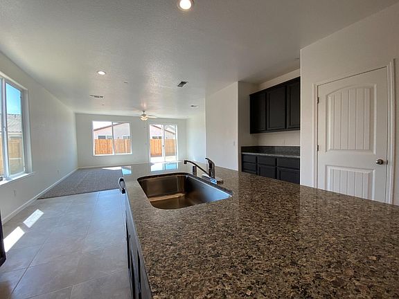 2nd image of 4449 Lacy Ln