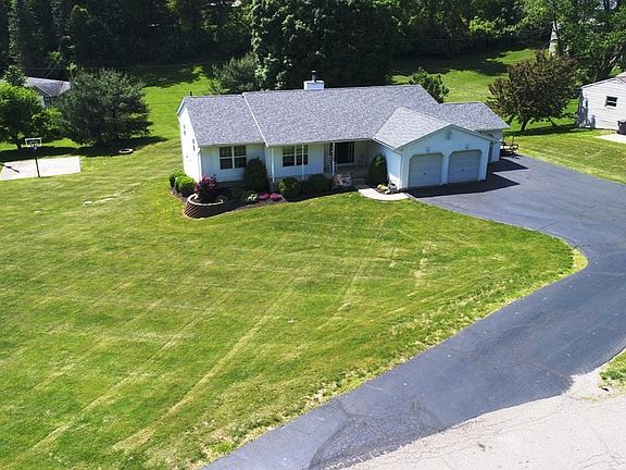 2nd image of 171 Linnell Dr
