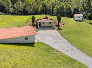 1803 Mountain View Rd, Robbins, TN 37852