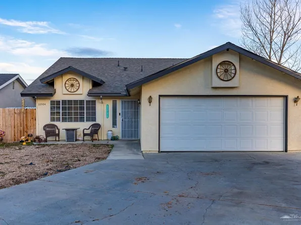 22904 Coach Ct, Tehachapi, CA 93561