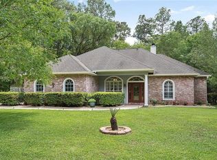 700 Christian Ln, Slidell, LA 70460