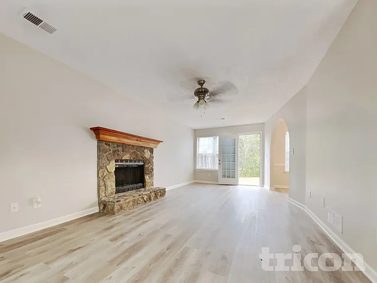 4779 Beaver Rd — Photo 3