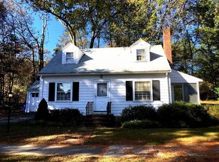 27 Hanson St, Wakefield, MA 01880