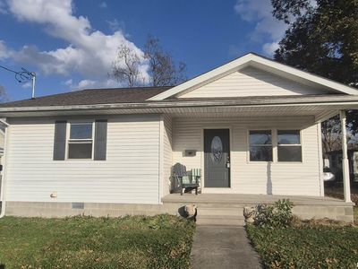 1116 S Land St, Harrisburg, IL, 62946
