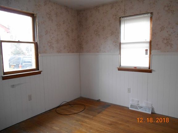 5th image of 637 Glendale Dr