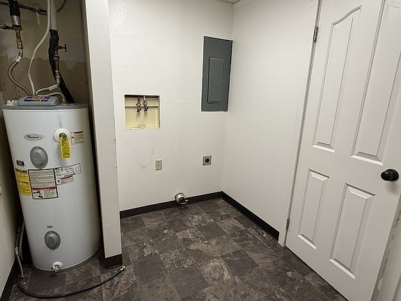 2nd image of 449 Byrd St #1/2