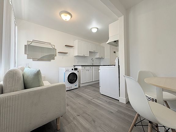 2nd image of 231 E San Fernando St #4