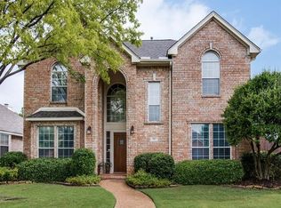 481 Ridge Meade Dr, Lewisville, TX 75067