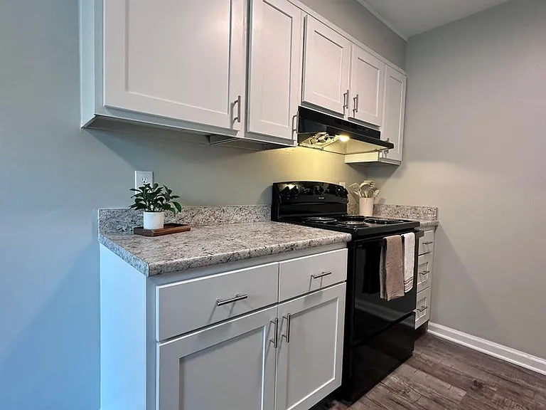 Rand Stockton Apartment Homes — Photo 82