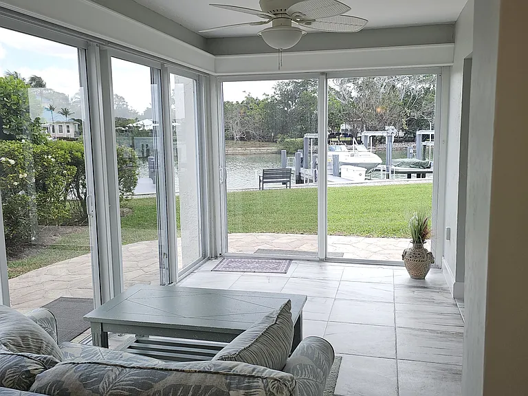 1930 Gulf Shore Blvd N #D102 — Photo 9