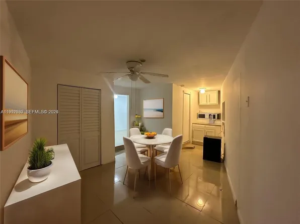 1572 NE 149th St #C, Miami, FL 33161