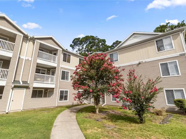 4000 SW 23rd St APT 6-207, Gainesville, FL 32608