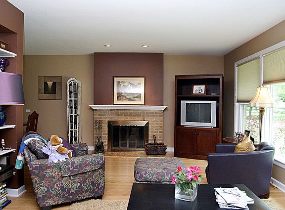 2nd image of 1912 Elmwood Dr